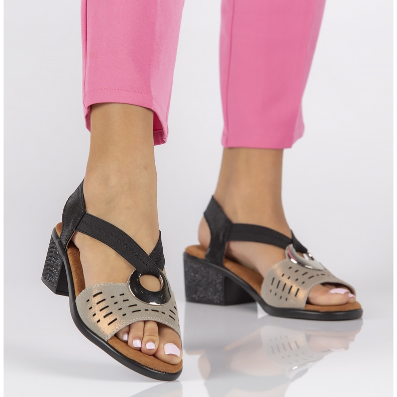 Ledersandalen Filippo DS2308 / 22 Bk Go schwarz und gold golden 1