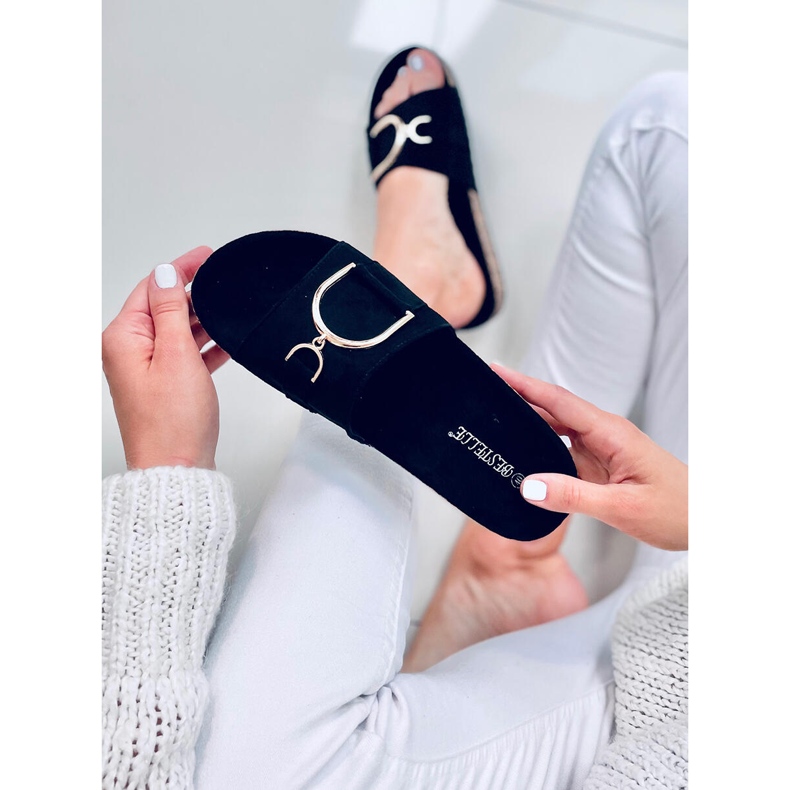 Tara Hausschuhe mit schwarzer Korksohle 2