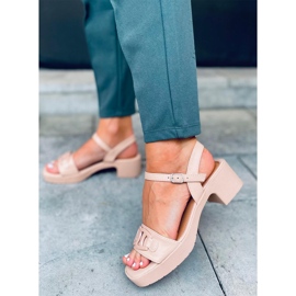 Sandaletten mit hohem Absatz von Sharon Nude beige 1