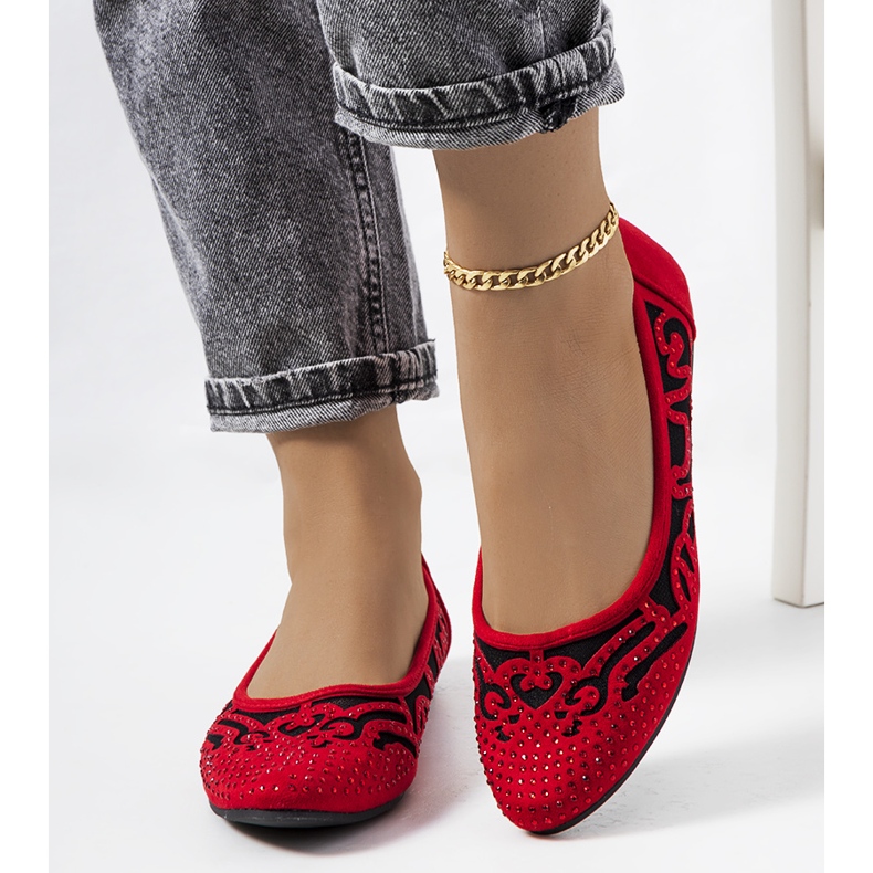Rote Ballerinas mit durchbrochenen Selam-Ornamenten schwarz 1