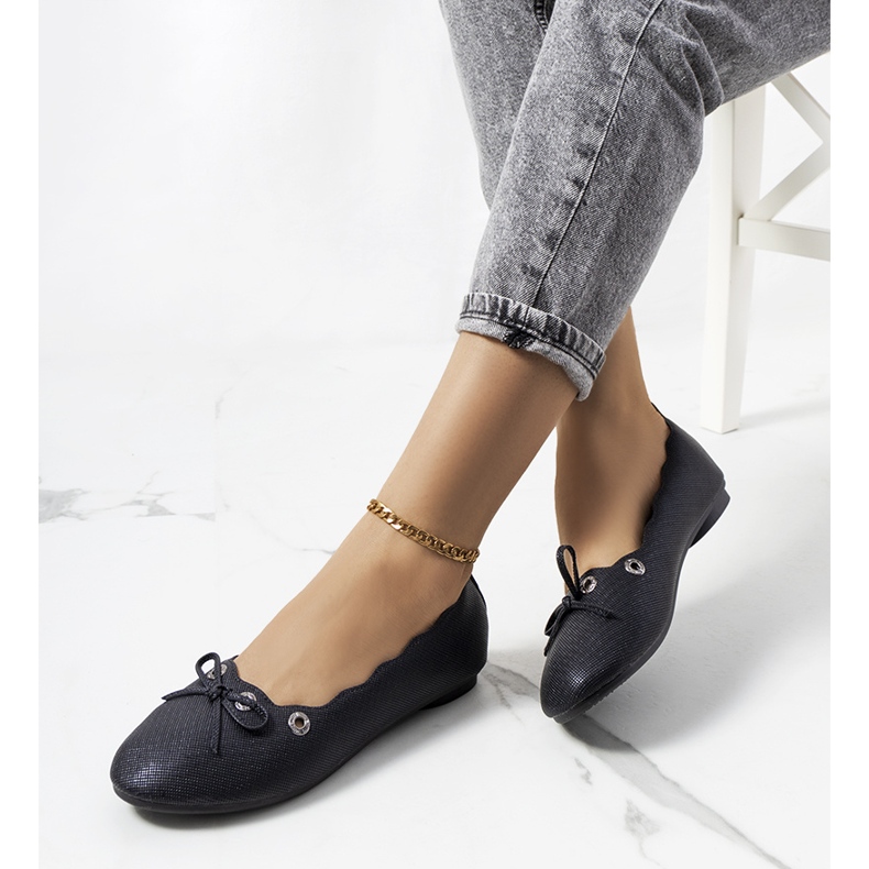 Toft schwarze Ballerinas 1