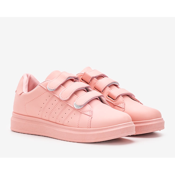 Pinke Turnschuhe auf der Daigle-Plattform rosa 1