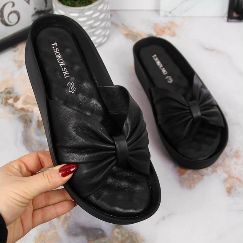 Lederpantoffeln auf dem Keil T.Sokolski W SCA162A schwarz 1