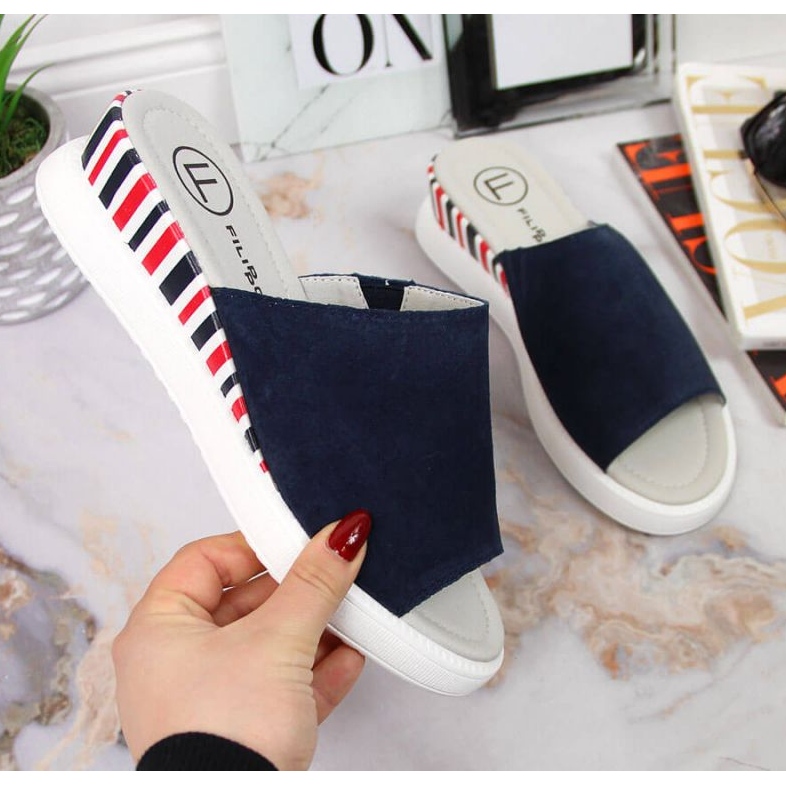 Lederpantoffeln auf dem Keil Filippo W PAW359 marineblau 1
