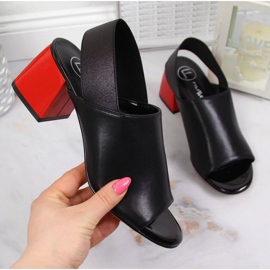 Ledersandalen mit Gummiband Filippo W PAW352 schwarz 1