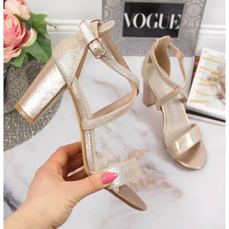 Goldene Filippo W PAW355B Sandalen auf der Post 1