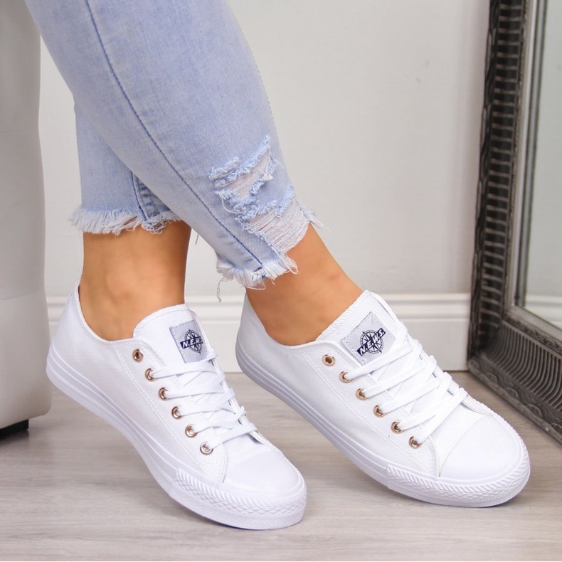Niedrige weiße NEWS-Sneakers für Damen 1