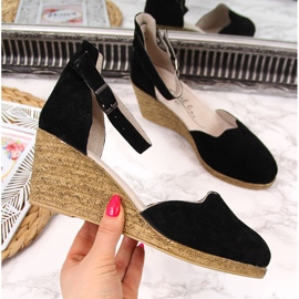 Damensandalen aus Leder auf einem schwarzen Keil Filippo 2