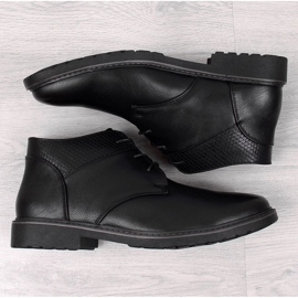 Lässige isolierte schwarze Nowacki-Schuhe für Herren 1