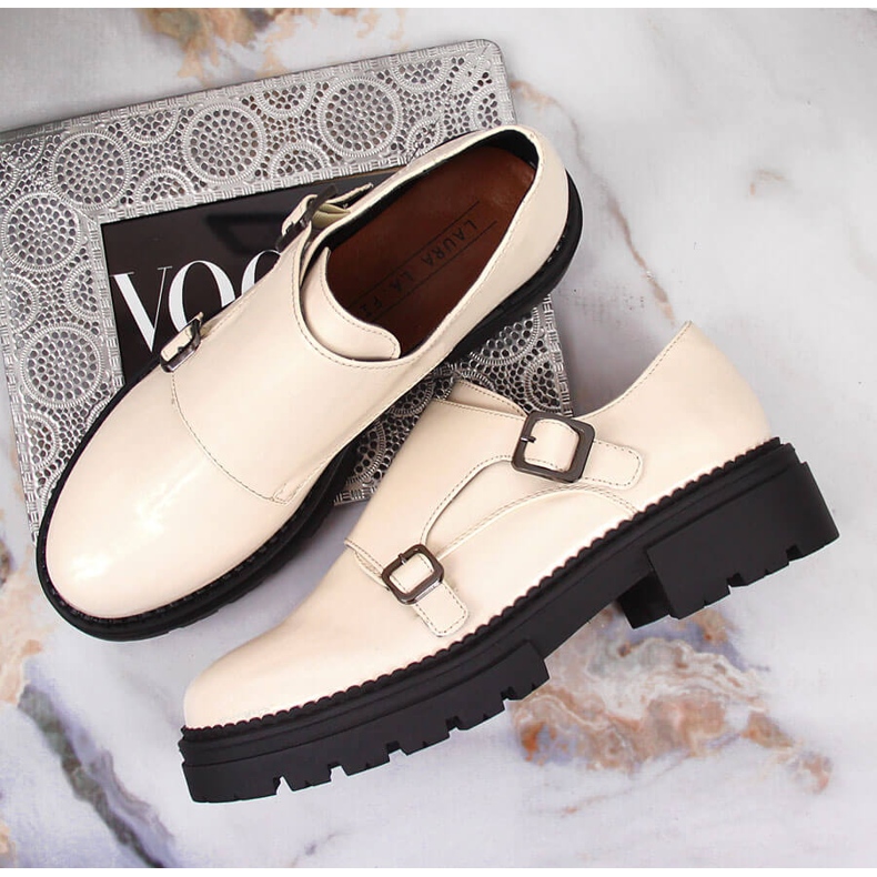 Plateauschuhe lackiert beige Laura La.Fi 1