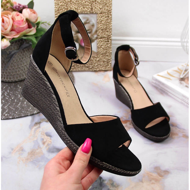 Schwarze Keilsandalen für Damen Potocki 1