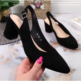 Pumps für Damen auf der schwarzen Post von Sergio Leone 1