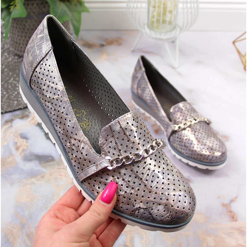 Durchbrochene Damenschuhe mit einer Kette Lavendel Jezzi violett mehrfarbig 1