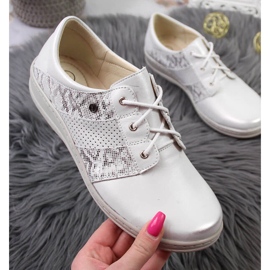 Bequemer Damen Lederschuh, silber Helios 399 1