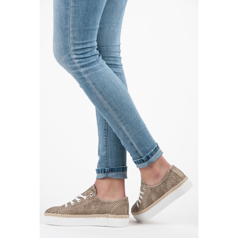 Kylie Durchbrochene Turnschuhe auf der Plattform braun 2