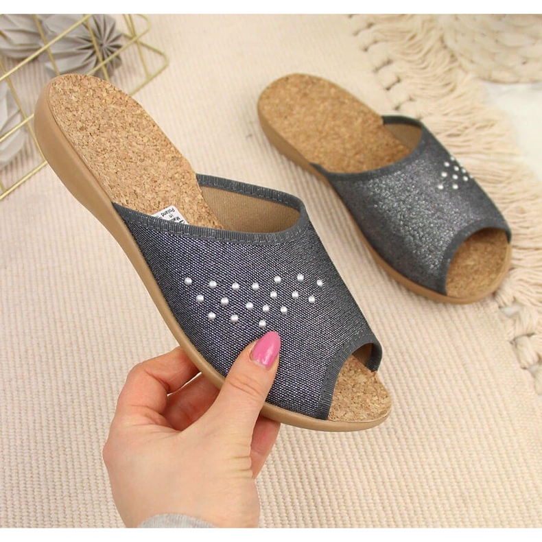 Damenhausschuhe, offene Spitze, grauer Befado 1