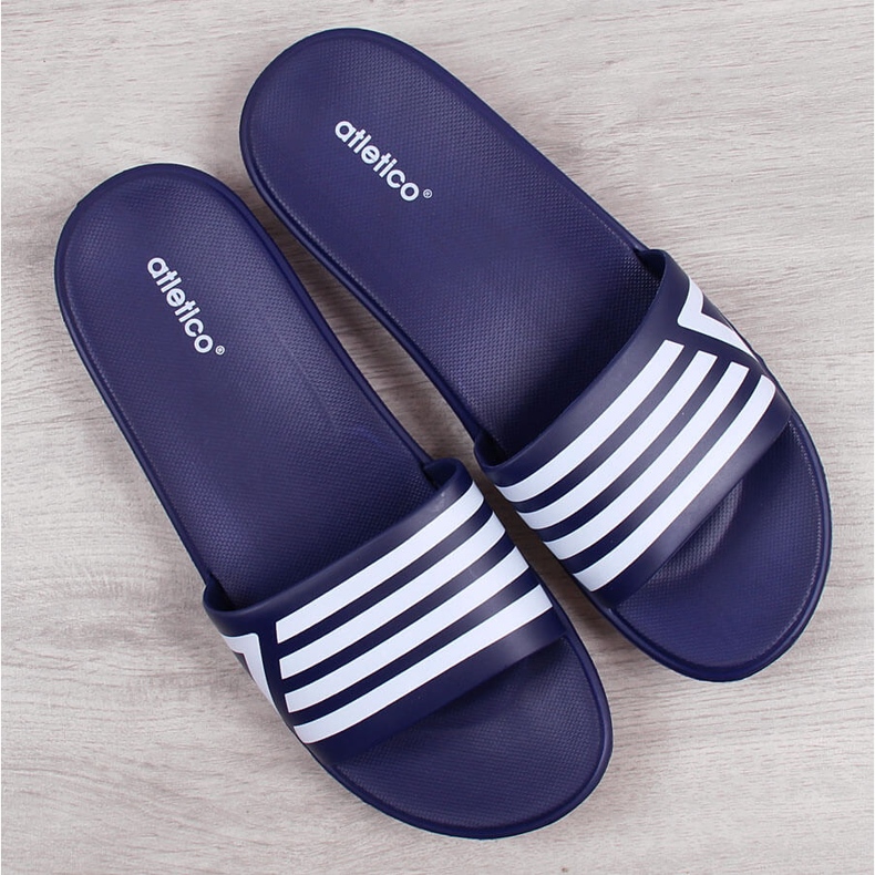 Atletico Badeschuhe in Marineblau und Weiß navy blau 1