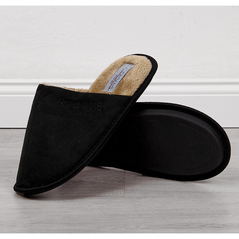 Schwarze Cadans Home Herrenhausschuhe mit Fell 1