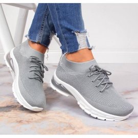 Damen Sportschuhe graue Socken Potocki 1