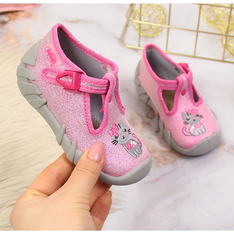 Mädchenhausschuhe für den Kindergarten rosa und grau Befado 1