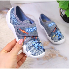 Hausschuhe für Jungen für den Kindergarten auf grauem Befado-Klettverschluss 1