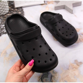 Schwarze Flip-Flops aus schwarzem Schaumstoff von Atletico 1