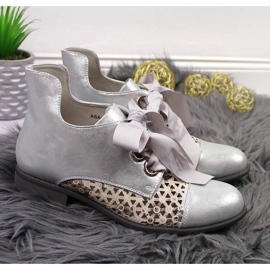 Silberne durchbrochene Jezzi-Stiefel für Damen silber- 2