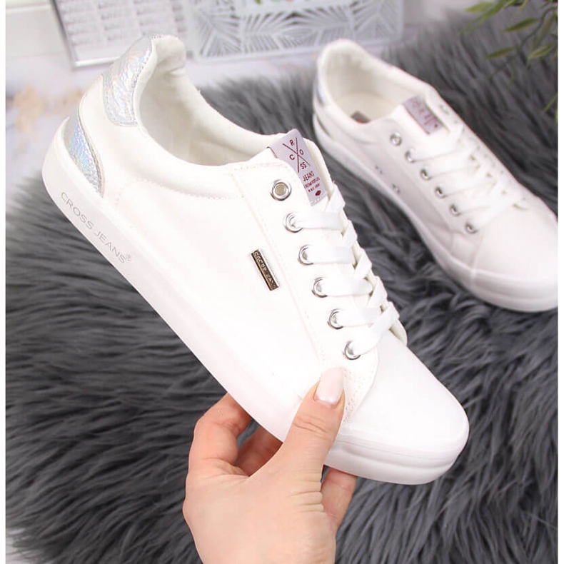 Cross Jeans JJ2R4038C Sneaker aus weißem Textil 1