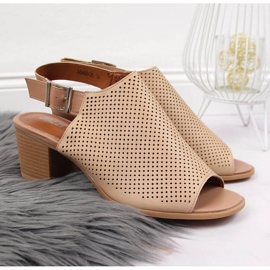 Damensandalen, durchbrochen, beige Jezzi 2