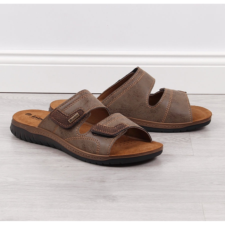 Bequeme braune Inblu Herrenhausschuhe mit Klettverschluss 1