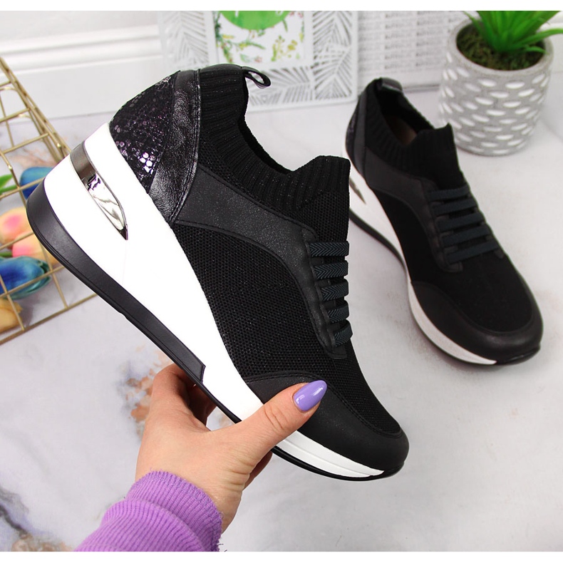 Schwarze Keilschuhe für Damen, schwarze Artiker zum Hineinschlüpfen 1