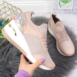 Damen-Brogues mit Keilabsatz zum Hineinschlüpfen in Puderrosa von Artiker 1