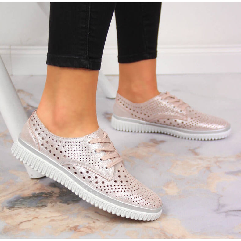 Durchbrochene Lederschuhe für Damen, perlrosa Artiker 2