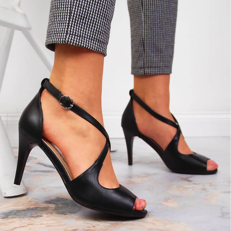 Schwarze Damensandalen von Sergio Leone mit hohem Absatz 2