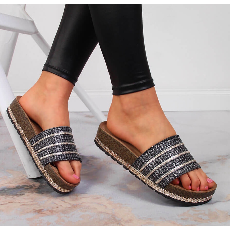 S.Barski Schwarz S. Barski schwarze Plateau-Slipper für Damen 1