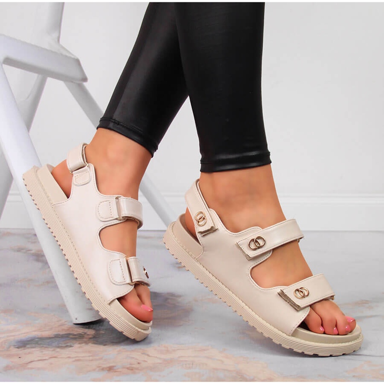 S.Barski Damensandalen mit Klettverschluss beige S. Barski 1