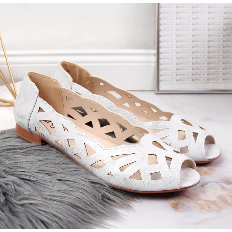 Silberne durchbrochene Ballerinas für Damen Jezzi 2