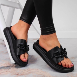 Schwarze Laura La.Fi Plateau-Slipper mit Kette 1