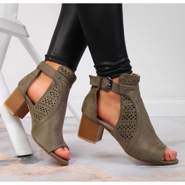 Damensandalen mit durchbrochenem Khaki T.Sokolski grün 1