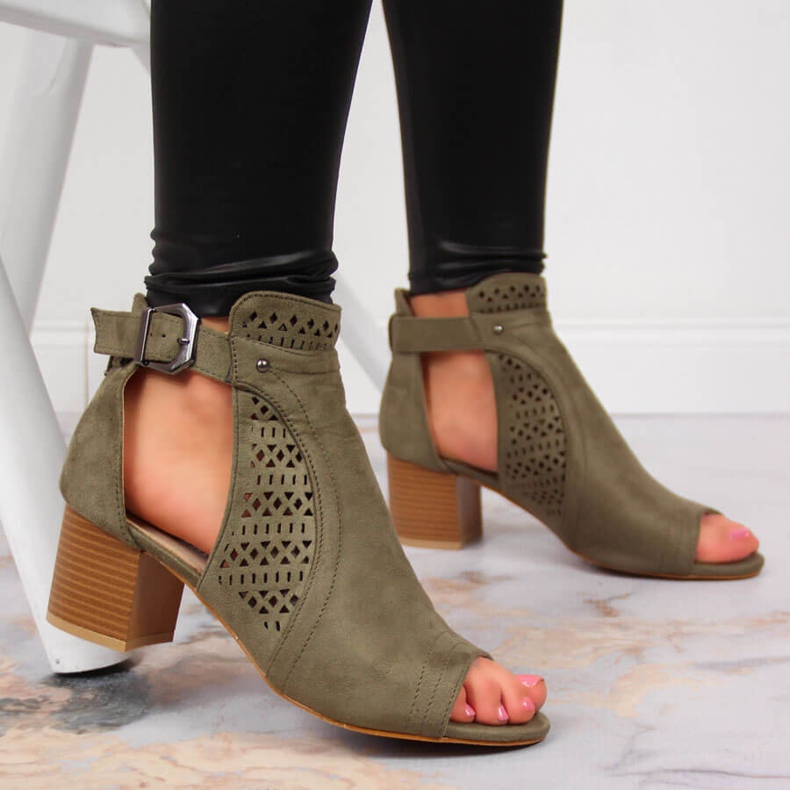 Damensandalen mit durchbrochenem Khaki T.Sokolski grün 2