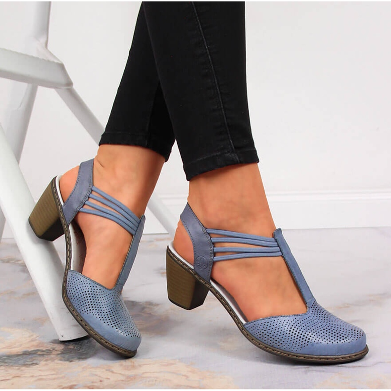 Damensandale aus Leder mit Gummizug Rieker 40988-12 blau 1