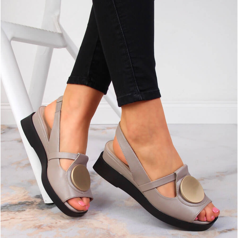 Damen-Ledersandalen auf Artiker Taupe Wedge beige 1