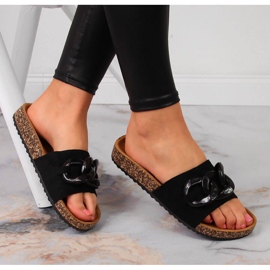 Schwarze Jezzi Damenhausschuhe mit Kette 1