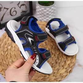 Schwarze American Club Jungensandale mit Klettverschluss 1