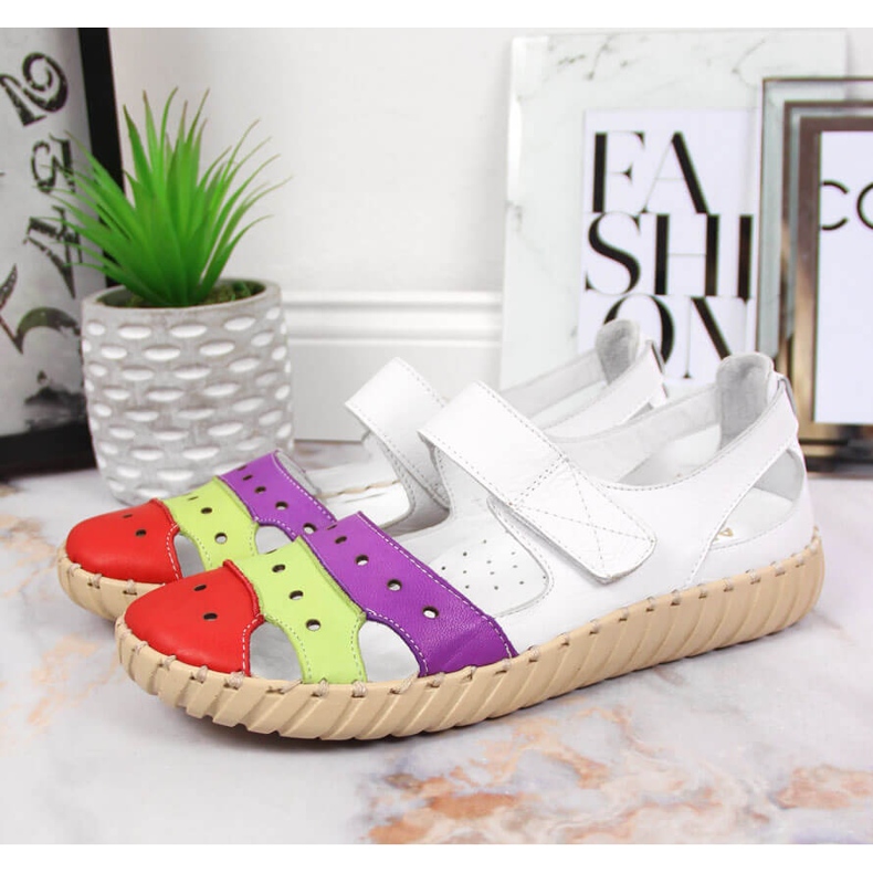 Damen-Ledersandale mit durchbrochenem Artiker weiß mehrfarbig 2