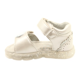Evento Mädchensandalen mit einem Bogen 22Z23-4780 Silber 1