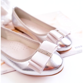 S.Barski Ballerinas aus Leder für Kinder mit einer dekorativen silbernen Claril-Schleife silber- 2