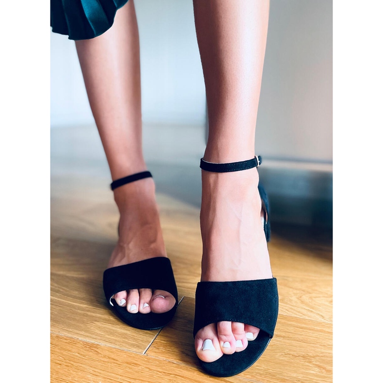 Ursula Schwarze Sandaletten mit hohem Absatz 1