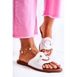 Vinceza Damenhausschuhe aus Leder mit weißer Marinell-Verzierung 2