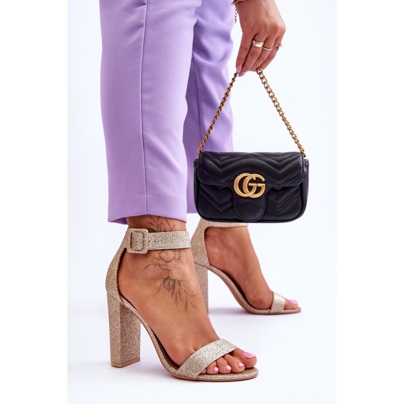 NFR Damensandalen auf einem High Heel Gold Glitter Joalice golden 2